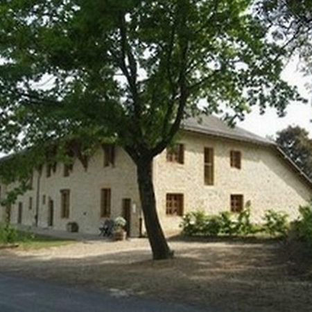 La Correrie Hotell Les Grandes-Armoises Exteriör bild