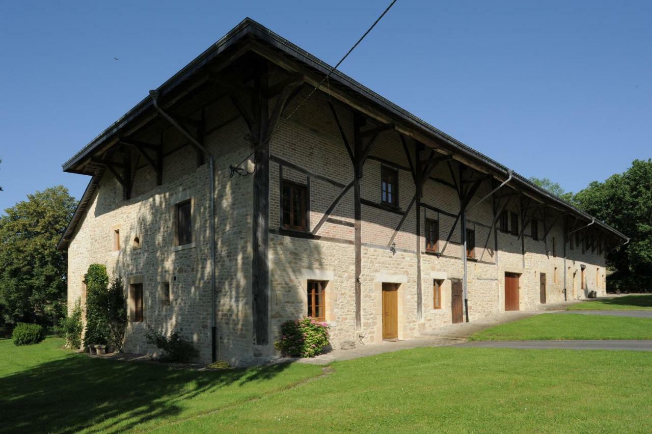 La Correrie Hotell Les Grandes-Armoises Exteriör bild
