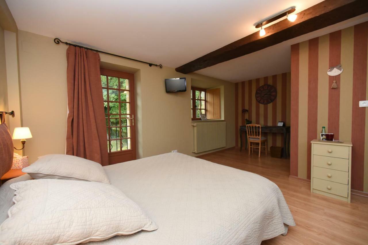 La Correrie Hotell Les Grandes-Armoises Exteriör bild